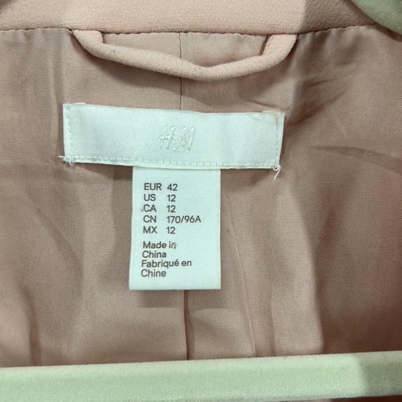 H&M Baby Pink Double Breasted Oversized Blazer Jacket Gold Buttons Size 12 - Picture 7 of 8